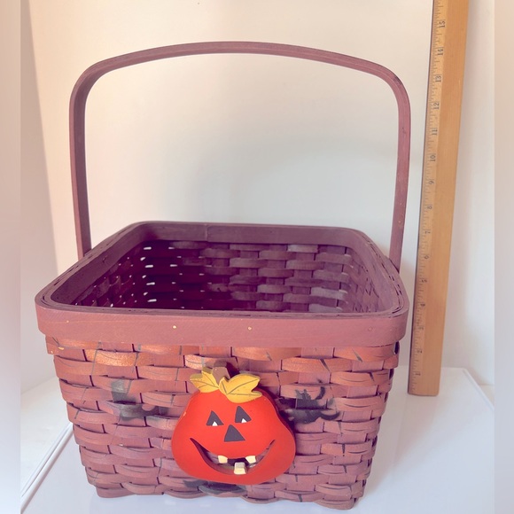 Spooky Purple Halloween Basket with a Pumpkin, Bats, and Spiders on the Sides. - Picture 5 of 7